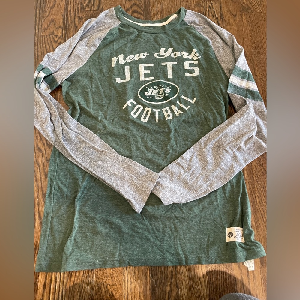 NFL Jets youth shirt size xl (16-18)